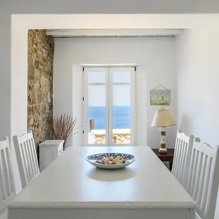 Villa Salty Ble Agios Ioannis Diakoftis